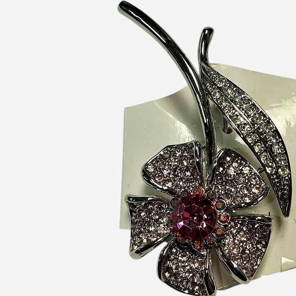 Silver  Rhinestone  Pink  Flower  Brooch